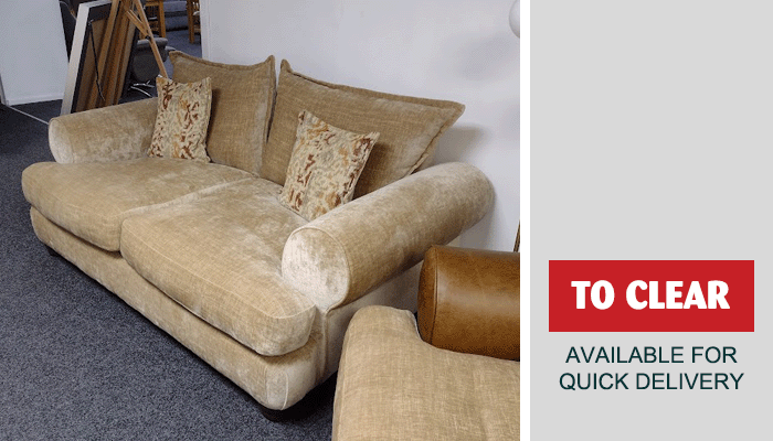 Grand 4 Seater Sofa with 2 Seater Sofa and Snuggler Chair