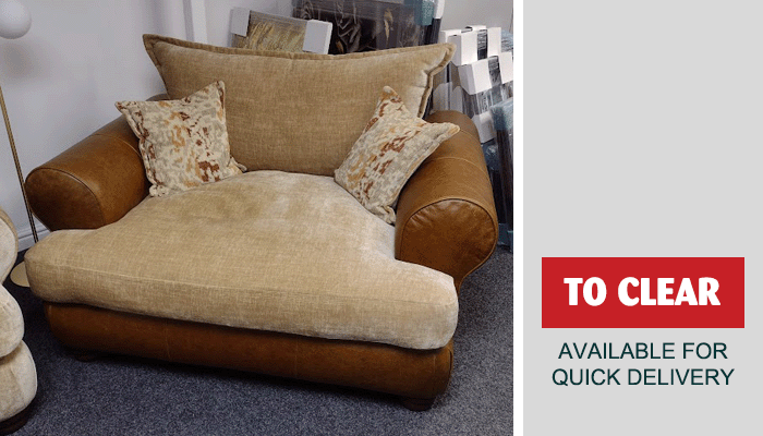 Grand 4 Seater Sofa with 2 Seater Sofa and Snuggler Chair